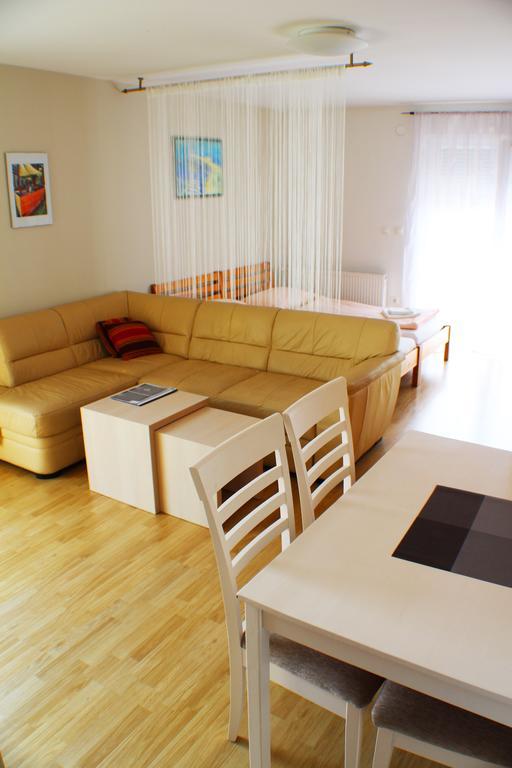 Bokun Apartments III Sisak Exterior photo